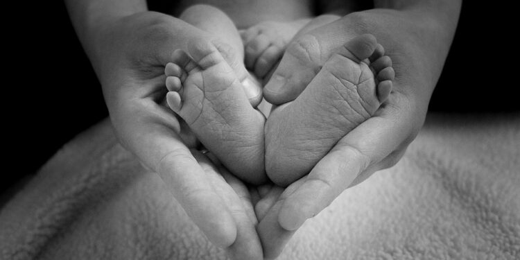 Mastering Diaper Duty: Essential Tips for Stress-Free Changing