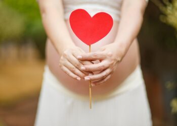 The Unexpected Journey: Navigating the Rollercoaster of Pregnancy Symptoms